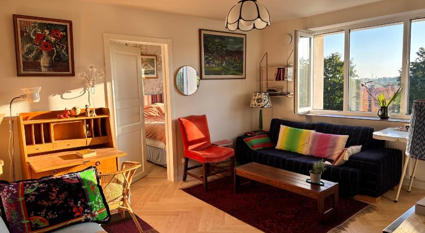 Photo of LITTLE LONDON TWO new boutique apt Netflix TV Old Town - Agoda Discount Booking
