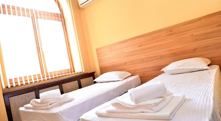Hotel Cascade — Hotel in Pleven