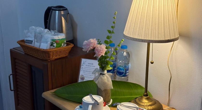 Image of Standard Double Room with Shared Bathroom 12