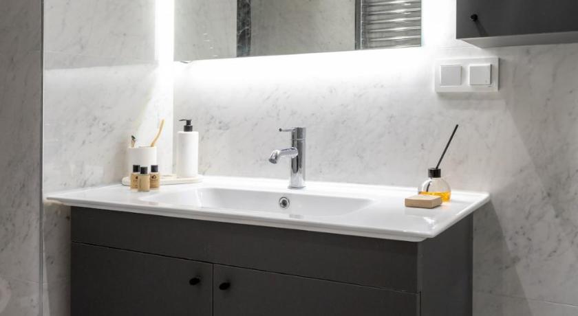 Chido Residence - image 14