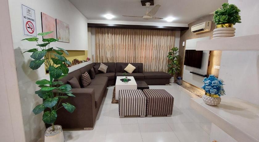 Spacious 2BR Portion with Rooftop Gulshan e Iqbal Block 7