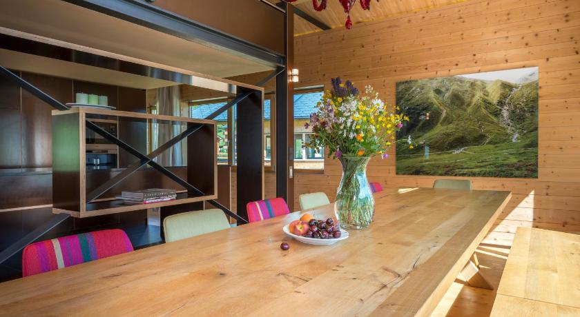 Design Chalets Lech photo