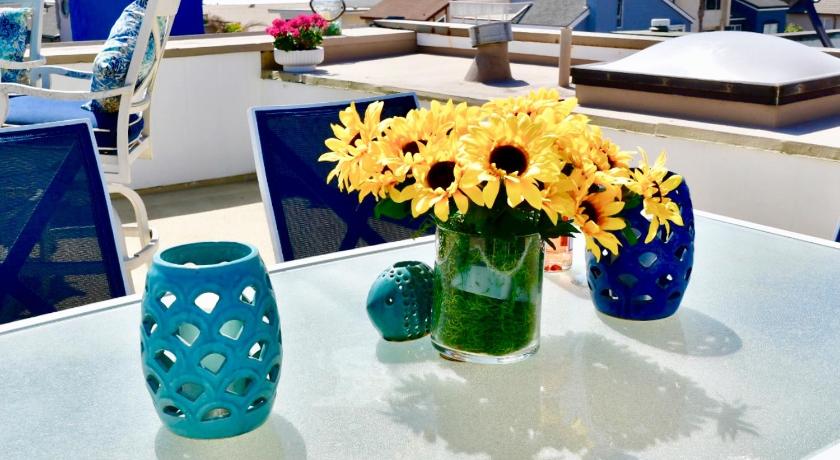 フォート・ウィネバゴ (CA) Luxury, Beach House, and quiet neighborhood 4つ星 宿泊施設 レストラン