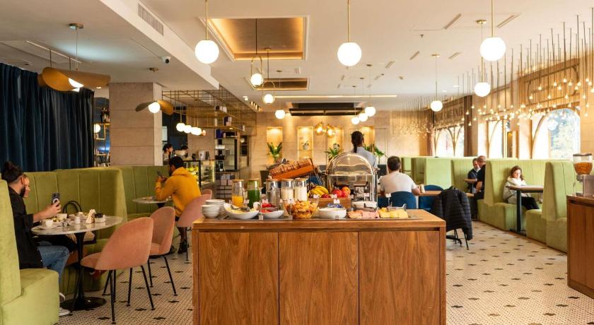 ピラール ibis Pilar 3つ星 ホテル レストラン