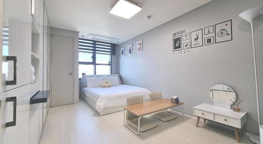 東海 Donghae Fine and You Oceancity Hotel by SND 4つ星 ホテル ロビー