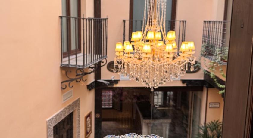 Hotel Boutique Casón De Los López - image 6