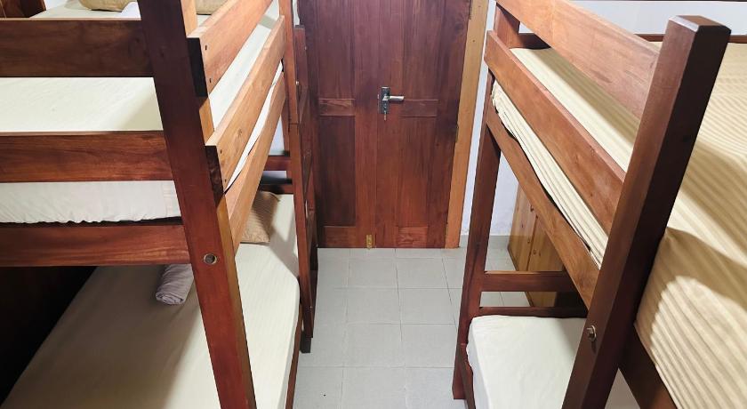 Sky Hostel Negombo - image 34