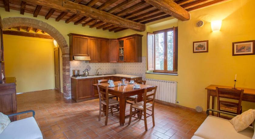 Image of Two-Bedroom Apartment (3 Adults) 3