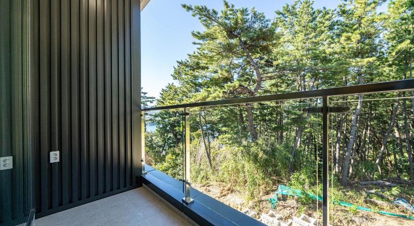 サムチョク Hill Snorkel Beach Hotel ホテル レストラン