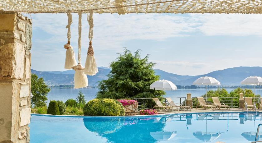 Limneon Resort & Spa photo