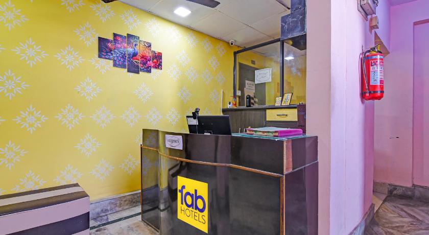 Goroomgo Relyef Inn Kolkata - image 5