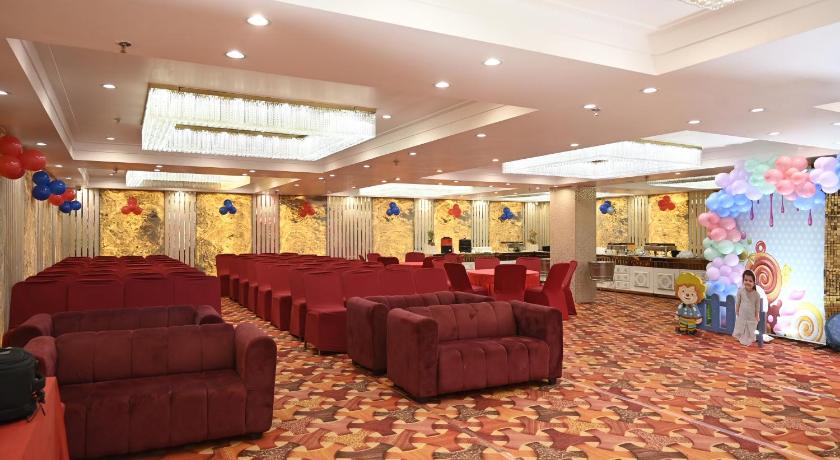 HOTEL SUNDARAM CONTINENTAL - image 5