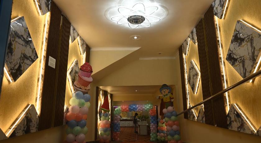 HOTEL SUNDARAM CONTINENTAL - image 11