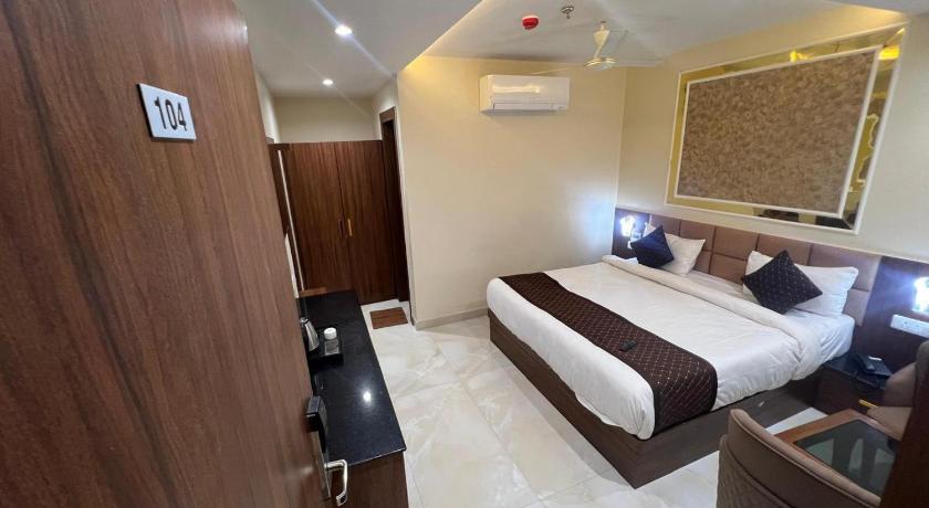 HOTEL SUNDARAM CONTINENTAL - image 15