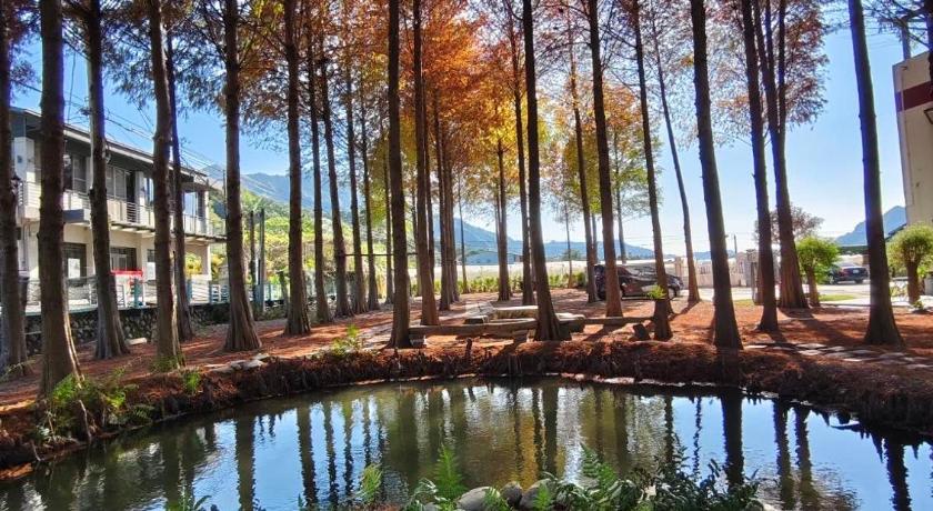 寵物友善 漫步森活 九樺落羽松民宿