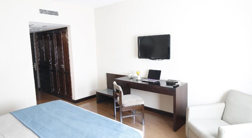 Imagen de Habitación Deluxe Triple (Deluxe Triple Room) 7