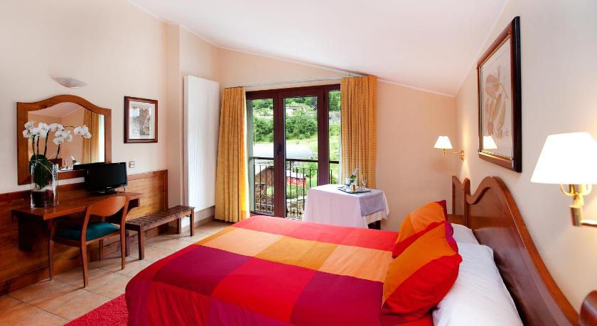 Image of Twin Room 0