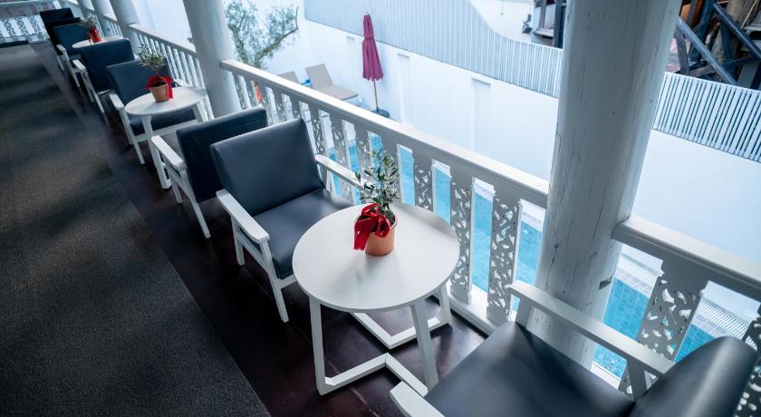Apple2 Guesthouse - image 5