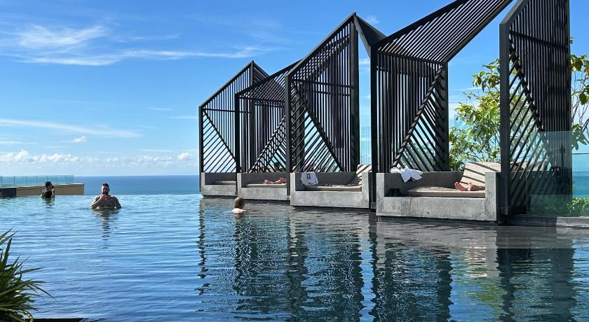 Edge Central Pattaya By YoYo - image 11