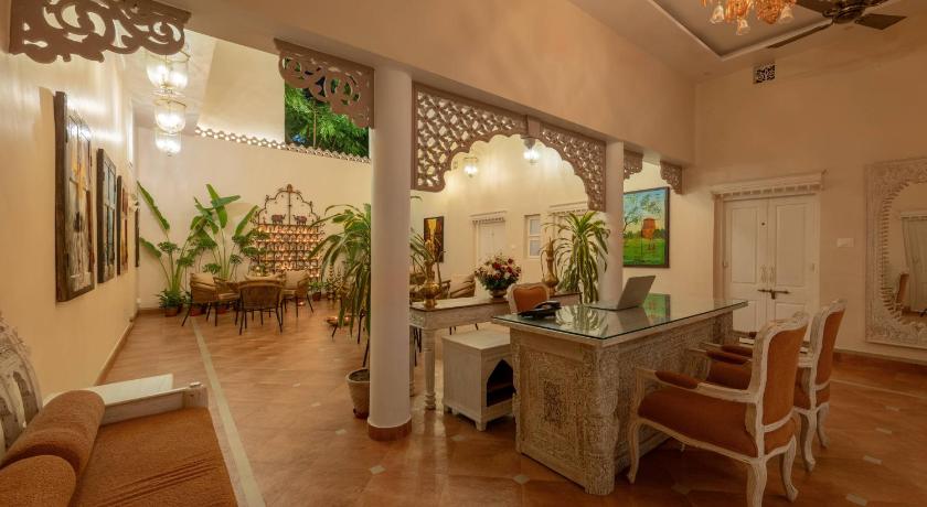 juSTa Luxe - Kashi Parampara - image 3