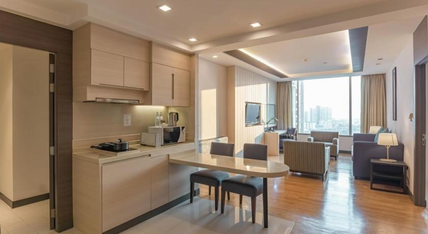Image of Suite 7