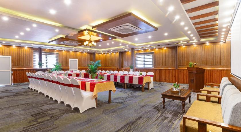 Royal Boutique Hotel - image 13