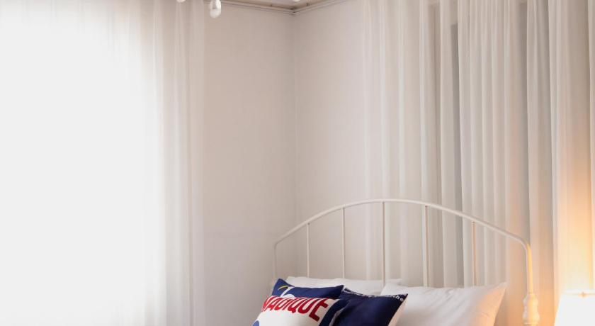 서울 4 Beds in the Heart of Hongdae, Mangwon, Sangsu & Red Road 4성급 숙소 스위트룸