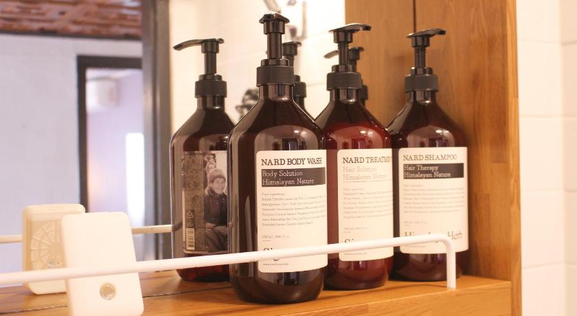 서울 4 Beds in the Heart of Hongdae, Mangwon, Sangsu & Red Road 4성급 숙소 객실