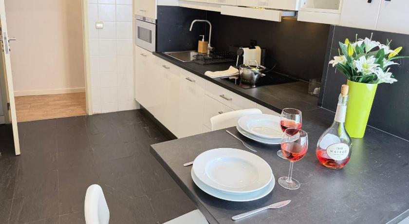 ポルト Ribeira Cinema Apartments 4つ星 ゲストハウス ロビー