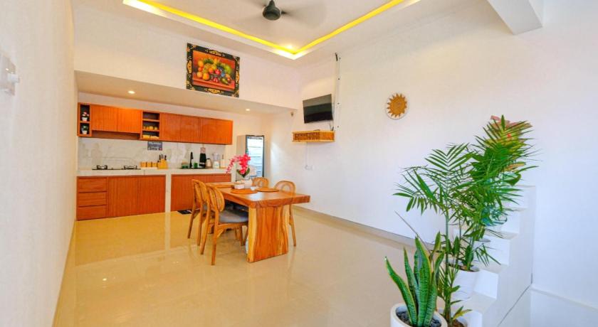 Crystal Flow Guest House & Apartment Canggu - image 42