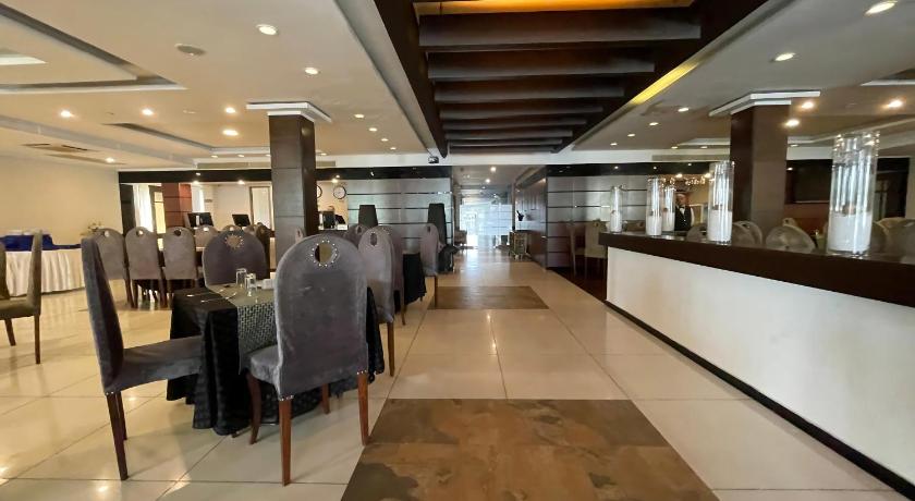 Grand Regency - image 5