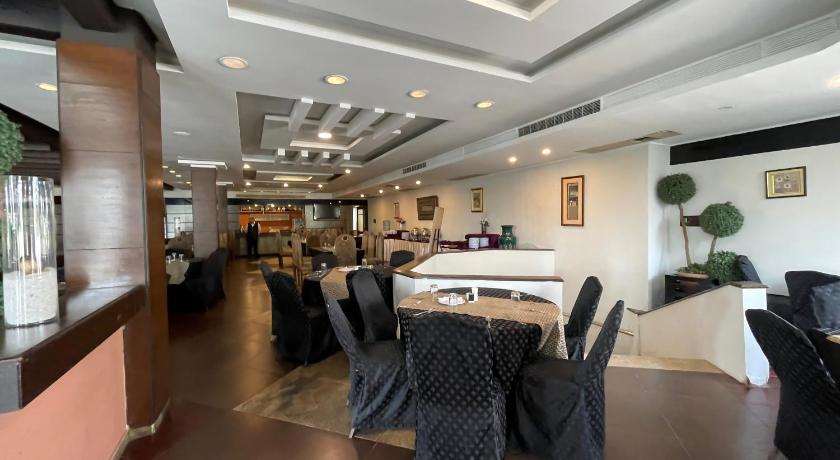 Grand Regency - image 7