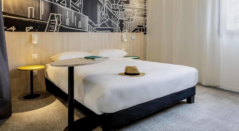Image of Double room with large 160x200 cm double bed 3