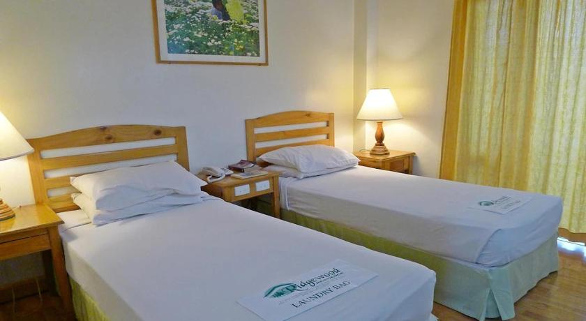 Image of Deluxe Twin Room 8