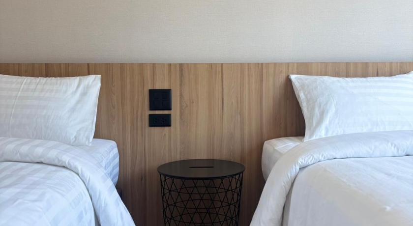 Image of Twin Room 4