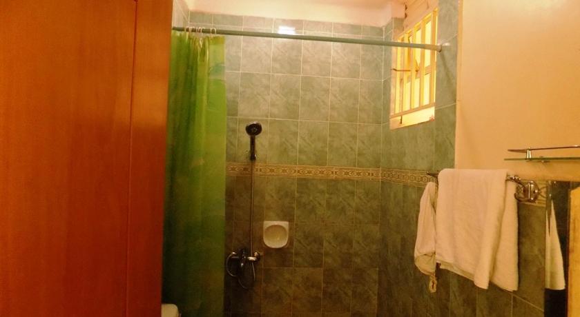 Palm Springs Hotel Masaka photo