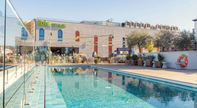 Ibis Styles Sevilla Santa Justa