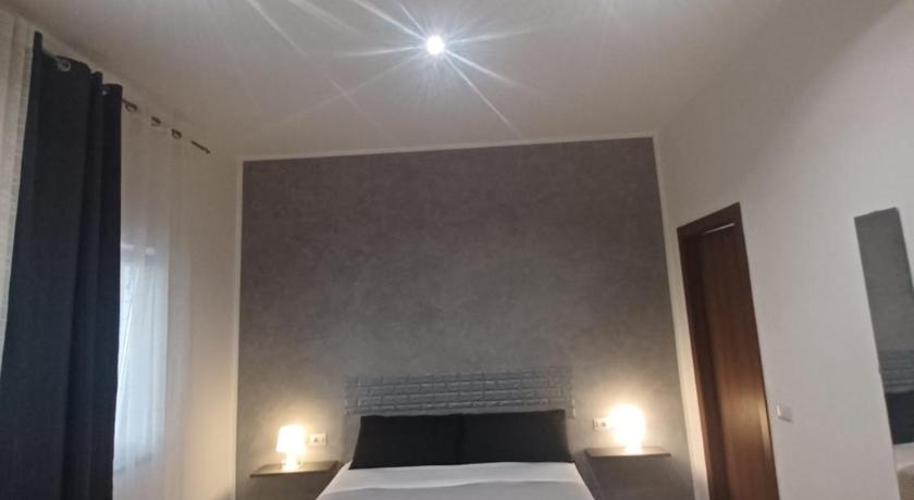 Rome Mondo House 3-Star Hotel exterior