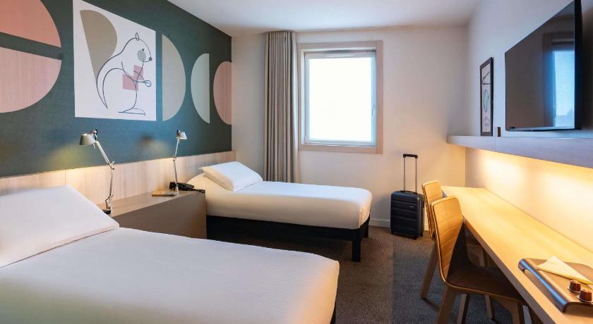Image of Standard room - 2 single beds 1