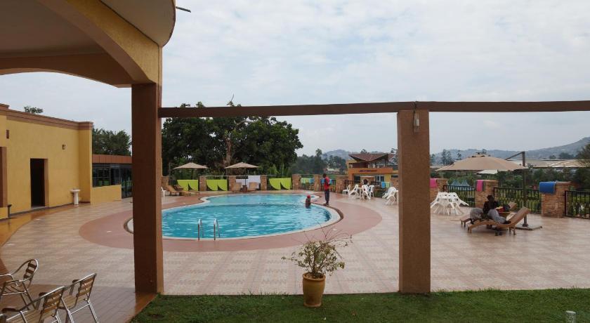 Nican Resort Hotel - image 16