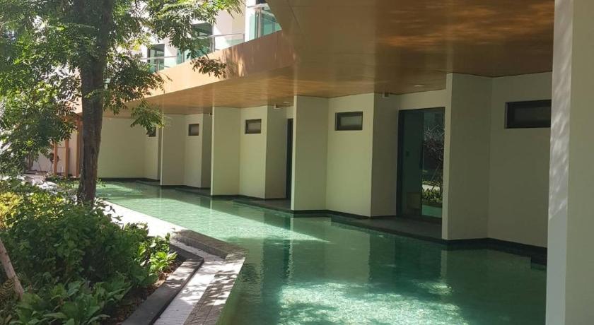 Image of Pool Access Room 7