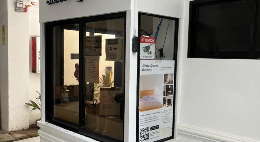 ボラカイ Siesta Spaces Boracay ホテル プール