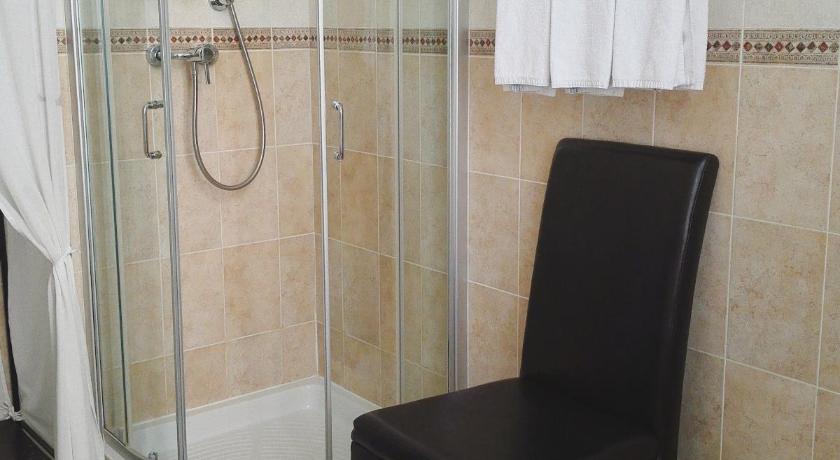 Image of Quadruple Room 2