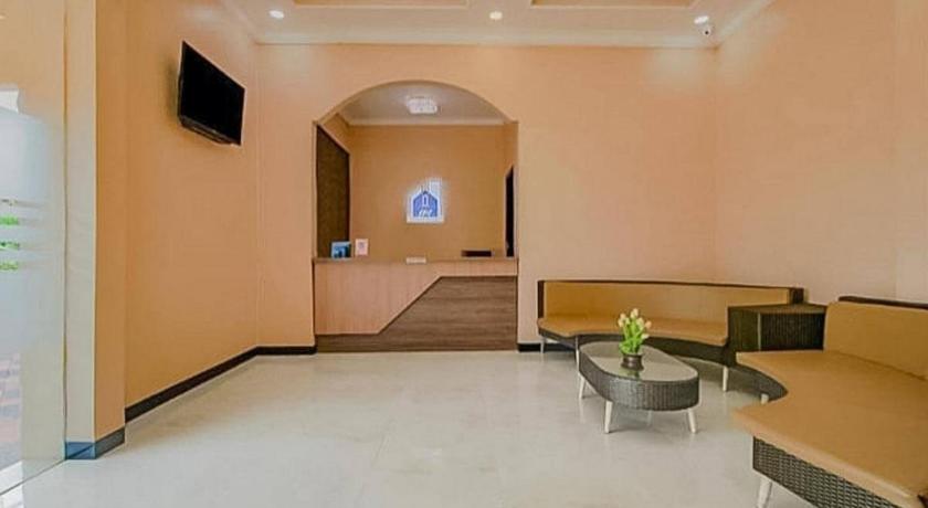 RedDoorz Syariah near Taman Rekreasi Sengkaling 2 – Malang, MO
