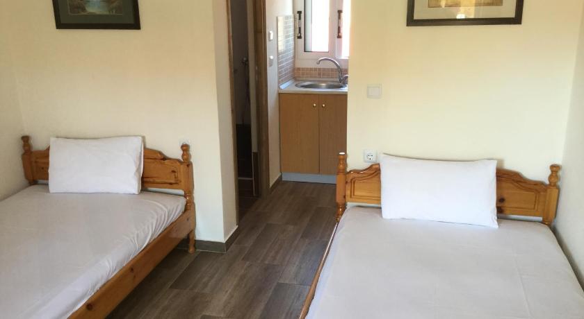 Varda Rooms photo