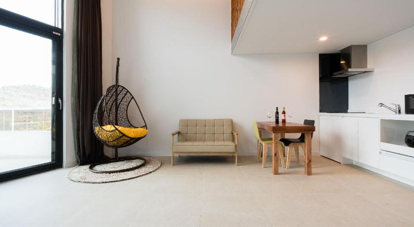 가평 W지우 리조트 (W Jiwoo Resort) 호텔 레스토랑