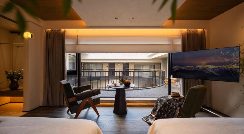 다리 / 대리 Dali Yuanlu Hanging Garden Hotel, located in the center of Dali Old City, has rich cultural heritage 호텔 외관