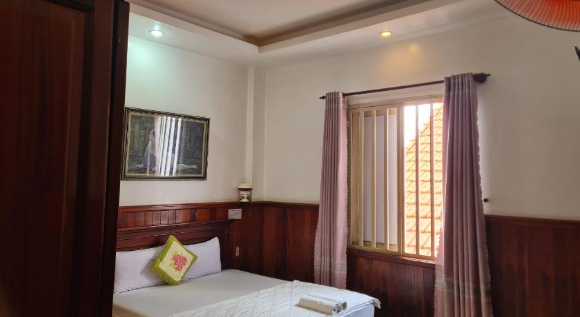 Hotel Long Thanh 243 - 酒店
