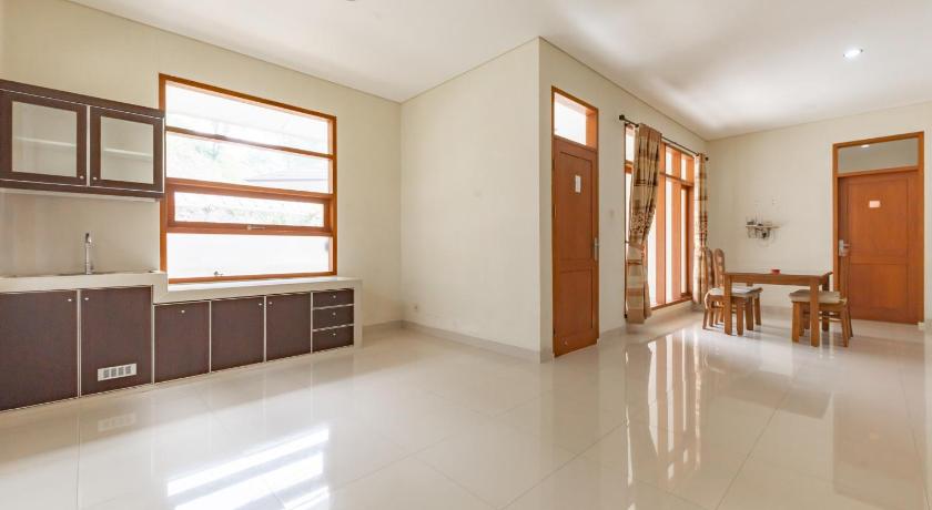 RedDoorz @ Cisarua Puncak Bogor - image 19
