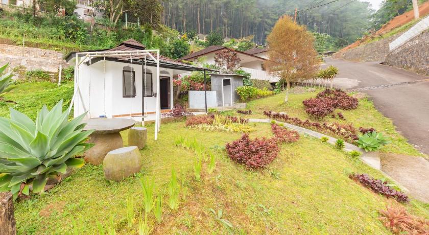 RedDoorz @ Cisarua Puncak Bogor - image 23
